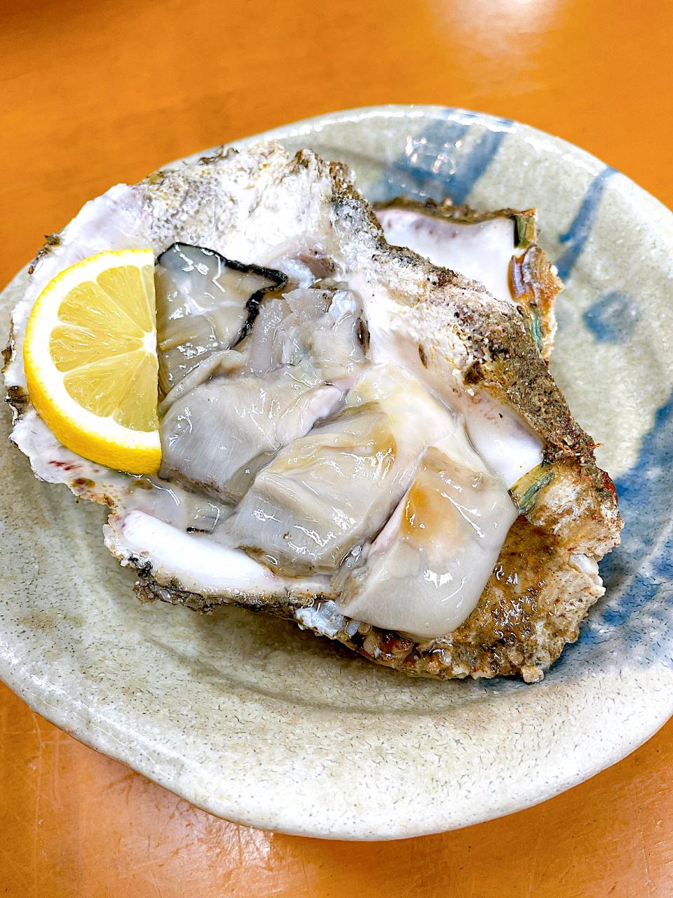 濃厚な味の、岩ガキ